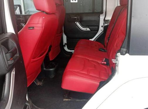 2018 Jeep Wrangler JK Unlimited Sahara