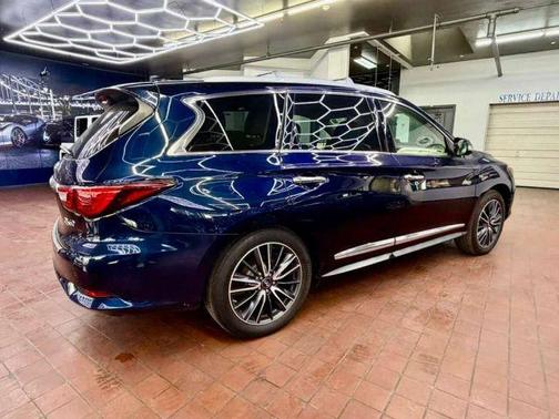2017 INFINITI QX60 Base