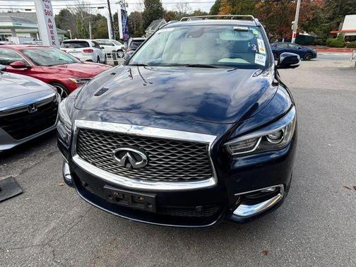 2017 INFINITI QX60 Base