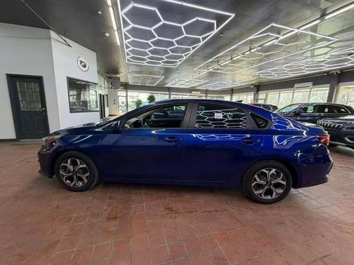 Deep Sea Blue 2021 Kia Forte LXS