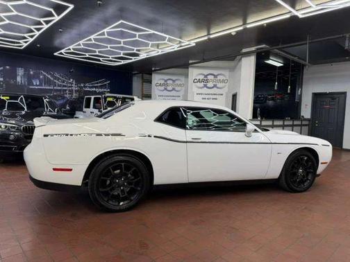 2017 Dodge Challenger GT