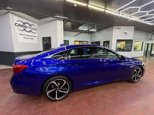 Still Night Pearl 2018 Honda Accord Sport