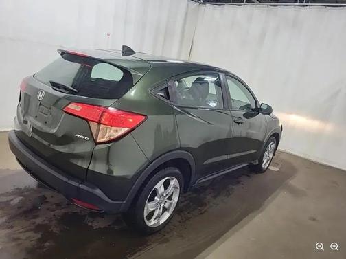 Misty Green Pearl 2016 Honda HR-V LX
