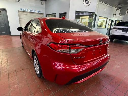 Barcelona Red Metallic 2021 Toyota Corolla LE