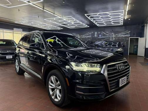 Night Black 2018 Audi Q7 2.0T Premium Plus