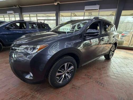 Magnetic Gray Metallic 2015 Toyota RAV4 XLE