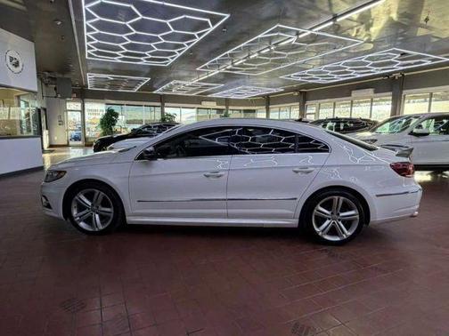 2014 Volkswagen CC 2.0T R-Line