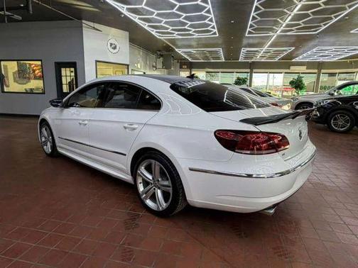 2014 Volkswagen CC 2.0T R-Line
