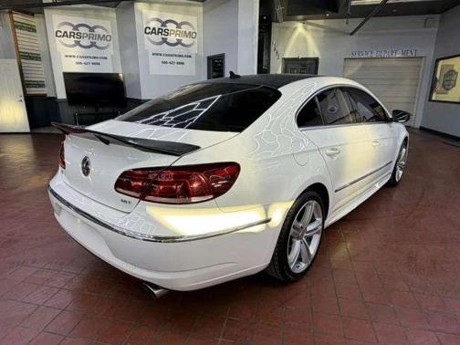 2014 Volkswagen CC 2.0T R-Line