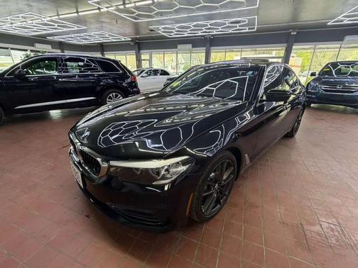 Black 2018 BMW 530 xDrive