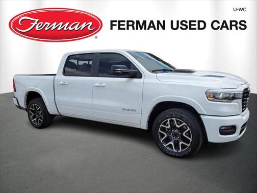 2025 RAM 1500 Laramie Crew Cab 4x4 57' Box