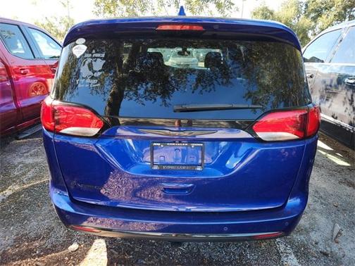 2020 Chrysler Pacifica Touring