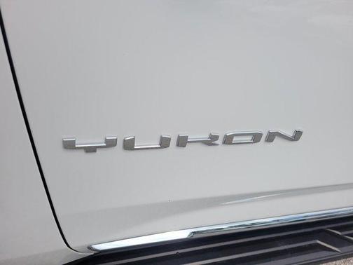 2025 GMC Yukon XL Elevation