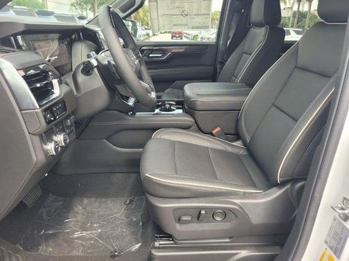 2025 GMC Yukon XL Elevation