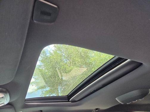 DB Black Crystal Clearcoat 2026 Dodge Durango GT