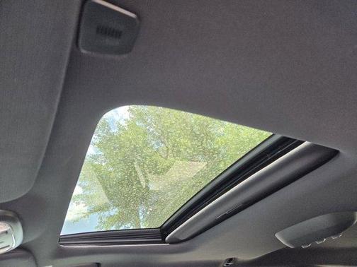 DB Black Crystal Clearcoat 2026 Dodge Durango GT