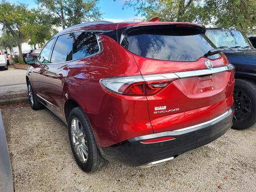 2023 Buick Enclave Premium