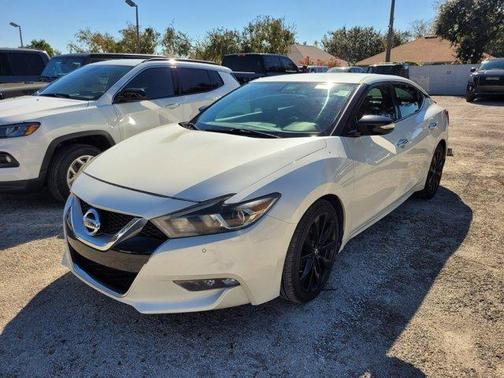 2017 Nissan Maxima 3.5 SR