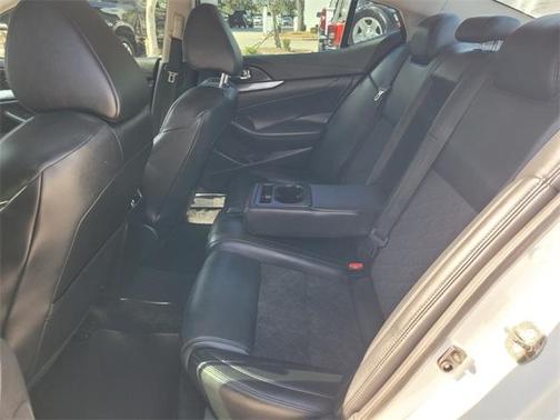 2017 Nissan Maxima 3.5 SR