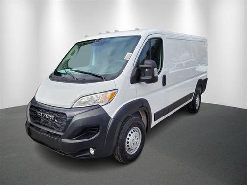 2026 RAM ProMaster 1500 Low Roof