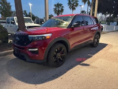 2022 Ford Explorer ST
