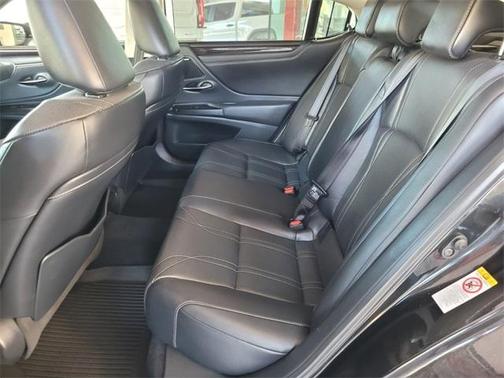 2019 Lexus ES 350 Luxury