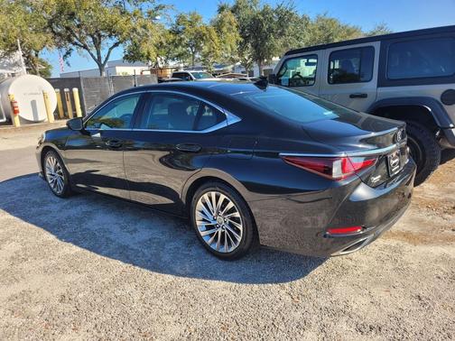 2019 Lexus ES 350 Luxury