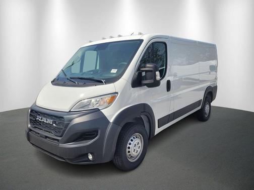 2025 RAM ProMaster 1500 Low Roof