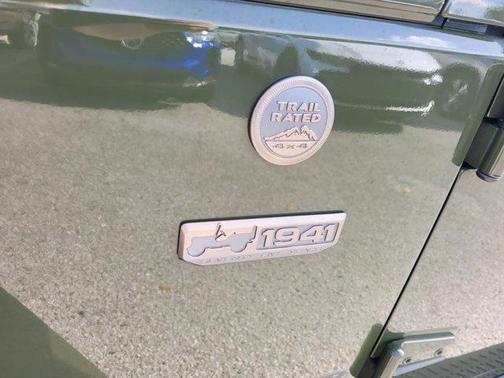 2016 Jeep Wrangler Sahara