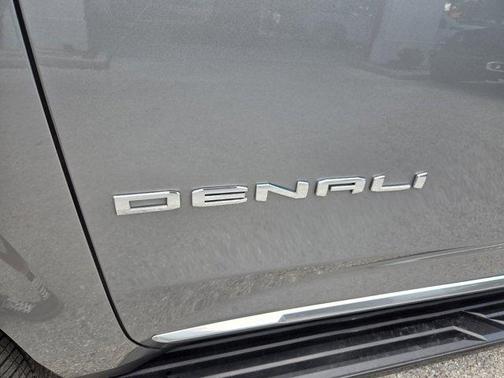 Sterling 2024 GMC Yukon Denali