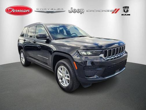2025 Jeep Grand Cherokee Laredo X