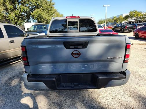 2022 Nissan Frontier PRO-4X