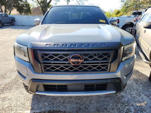 2022 Nissan Frontier PRO-4X