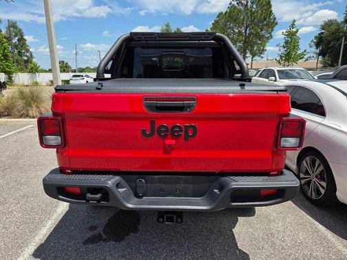 Firecracker Red Clearcoat 2022 Jeep Gladiator Sport