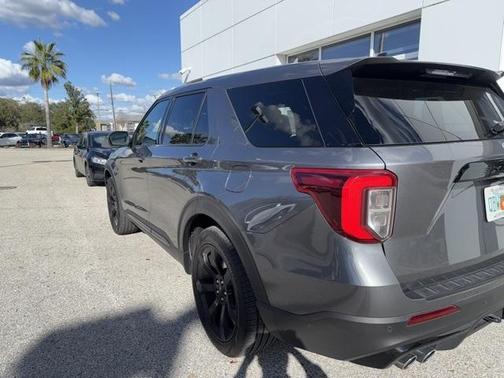 2021 Ford Explorer ST