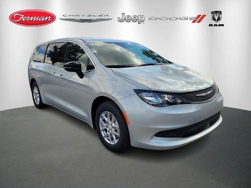 2026 Chrysler Voyager LX