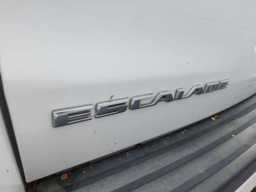 2017 Cadillac Escalade ESV Luxury