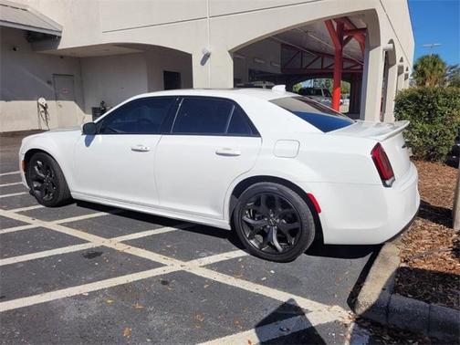 2023 Chrysler 300 S