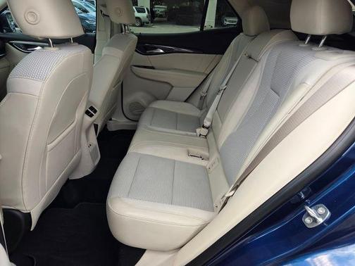 Sapphire Metallic 2023 Buick Envision Preferred