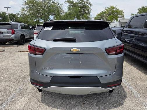 Sterling Gray Metallic 2023 Chevrolet Blazer 2LT