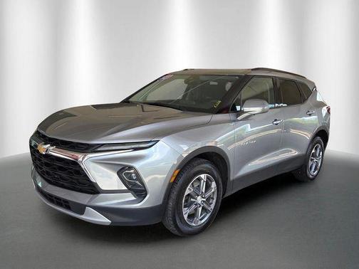 Sterling Gray Metallic 2023 Chevrolet Blazer 2LT