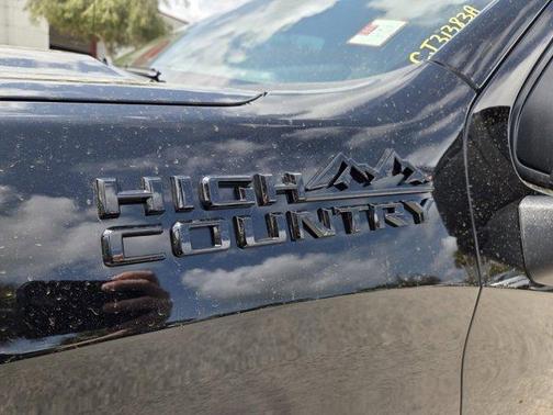 Black 2024 Chevrolet Silverado 1500 High Country