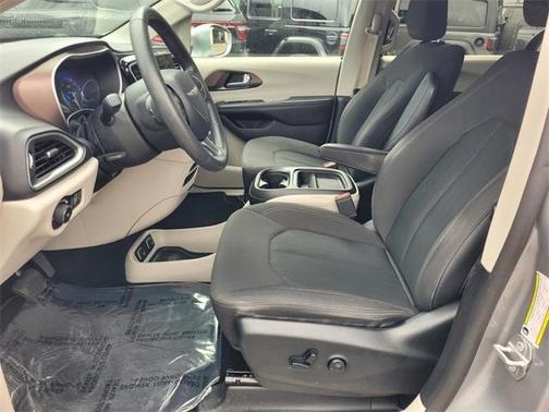 2019 Chrysler Pacifica Touring Plus