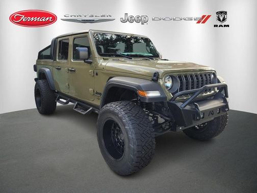 2025 Jeep Gladiator Sport