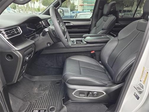 2023 Jeep Wagoneer Series II