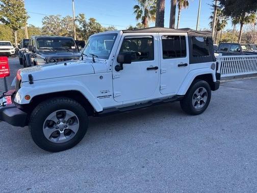 2017 Jeep Wrangler Unlimited Sahara