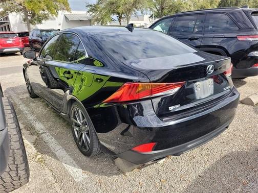 2018 Lexus IS 300 Base