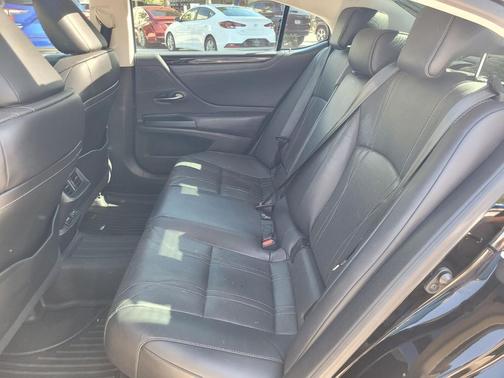 2020 Lexus ES 350 Luxury