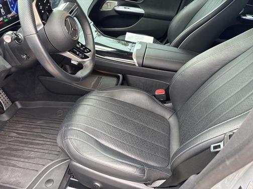 2023 Mercedes-Benz EQE 500 Base 4MATIC