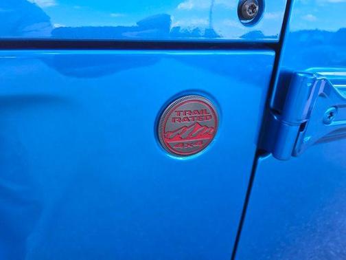 Hydro Blue Pearlcoat 2026 Jeep Gladiator Rubicon